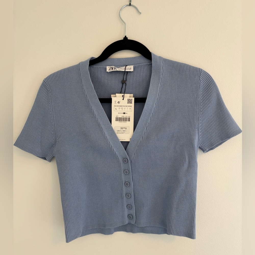 ZARA Light Blue Ribbed V-Neck Button Crop Top